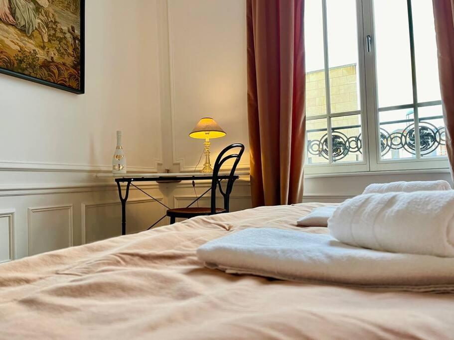 Champagne Des Anges - Proche Cathedrale De Reims Apartment Luaran gambar