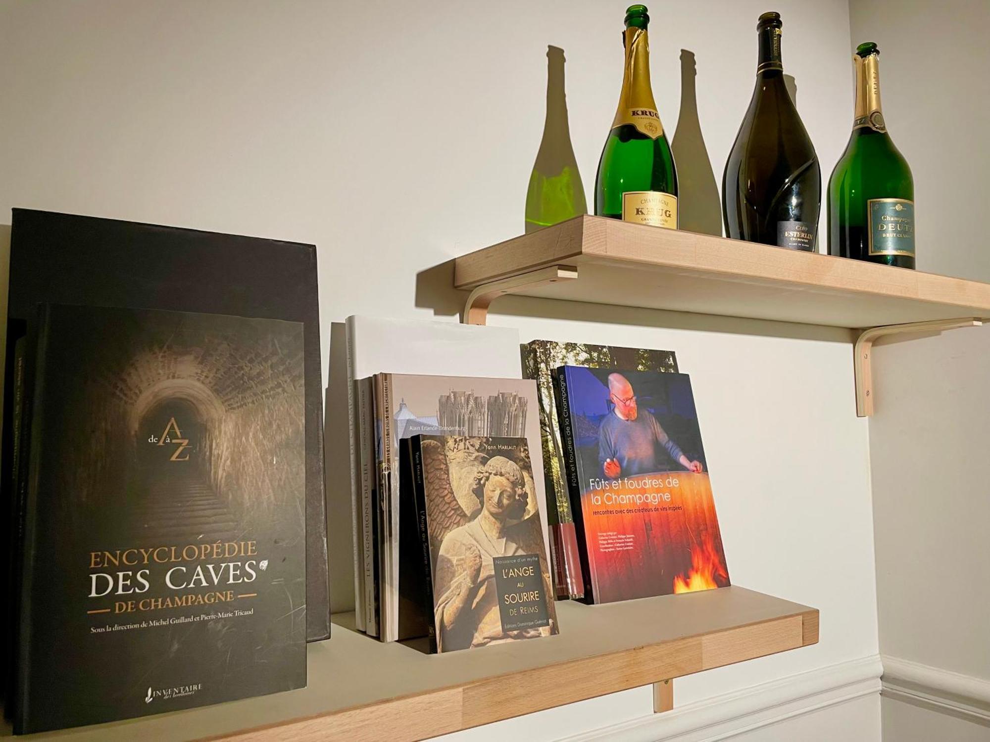 Champagne Des Anges - Proche Cathedrale De Reims Apartment Luaran gambar